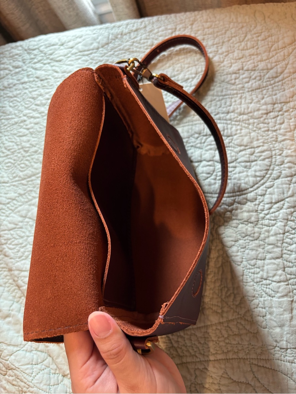 Portland Leather Crossbody with Matching Card Wallet - Picture 4 of 8